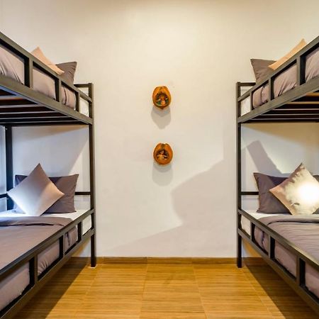 Aura Dormitory House Ubud Buitenkant foto