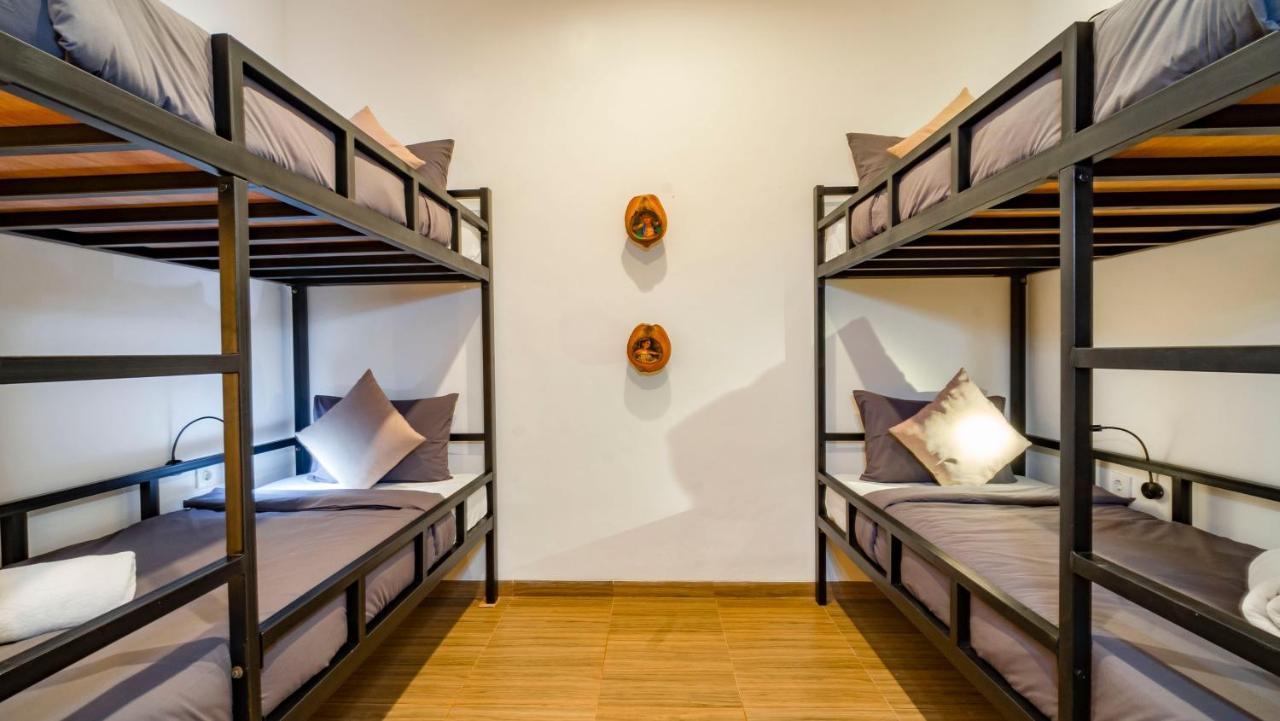 Aura Dormitory House Ubud Buitenkant foto