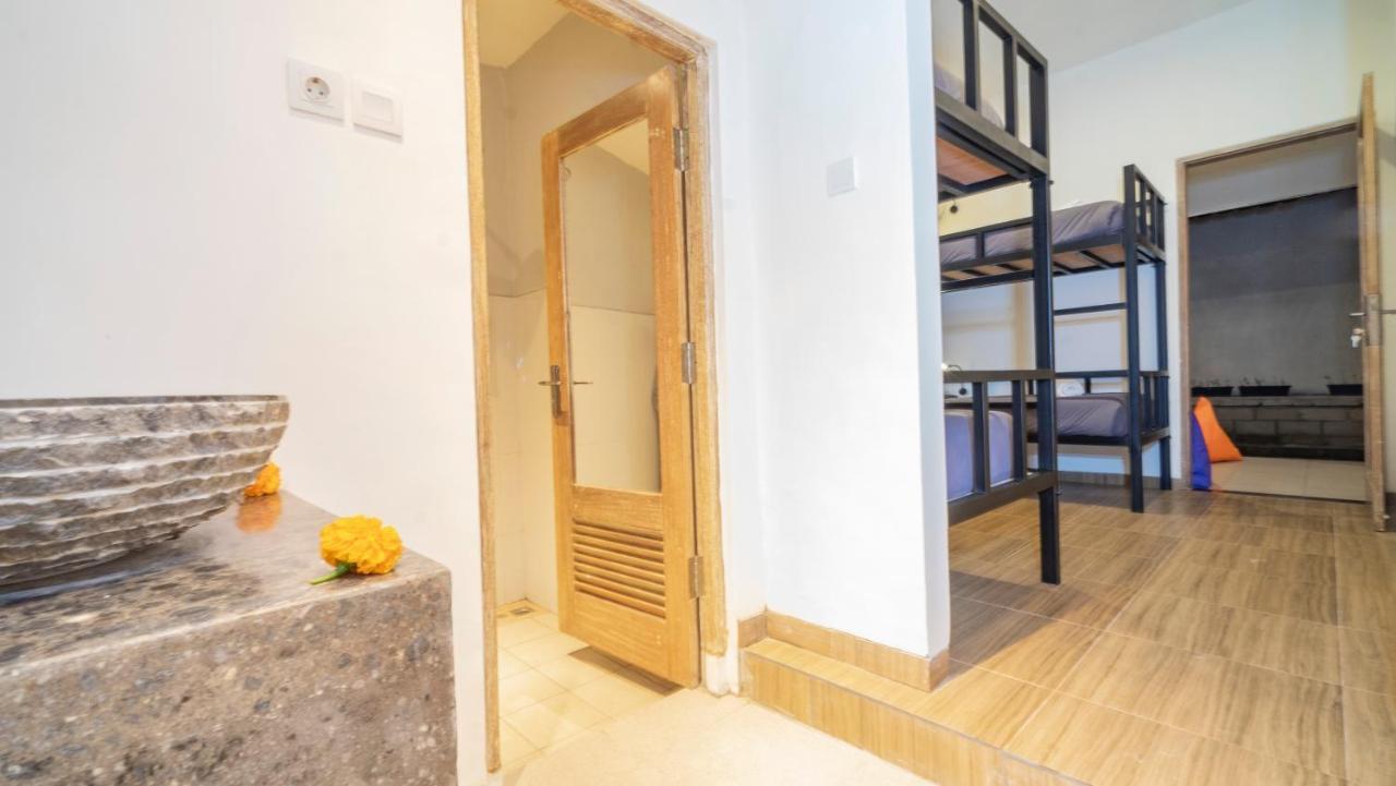 Aura Dormitory House Ubud Buitenkant foto